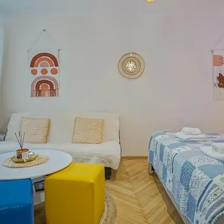 Apartment Simon Old Town City Center Brasov