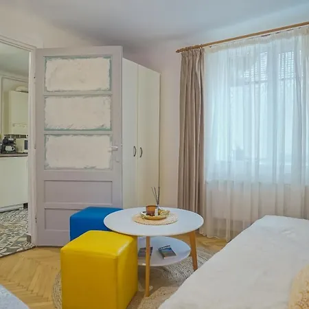Apartment Simon Old Town City Center